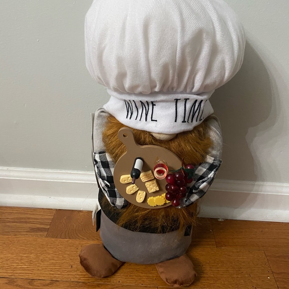 New Rae Dunn Wine Time Gnome